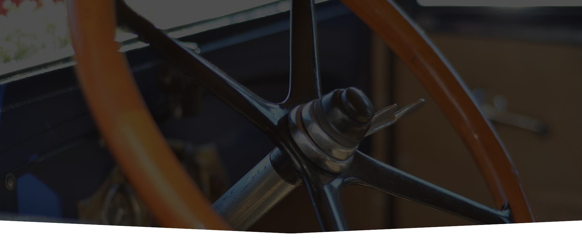 KAROSSERIEBAU & LACK SCHOMER